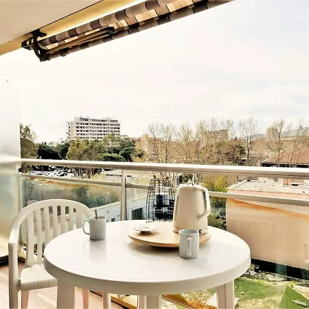 T2 Climatisé, Proche Plage, 4 Couchages - - Fr-1-251-477 Le Lavandou